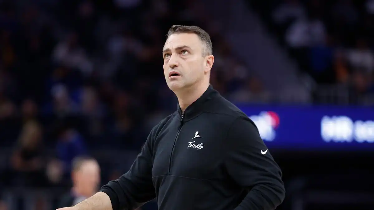 El entrenador de los Raptors critica a los árbitros tras la ajustada derrota ante los Lakers