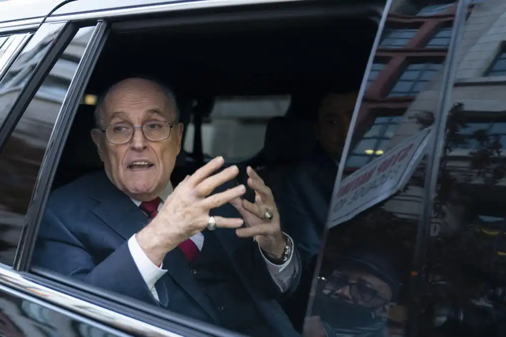 Rudy Giuliani inhabilitado en Nueva York VINnews