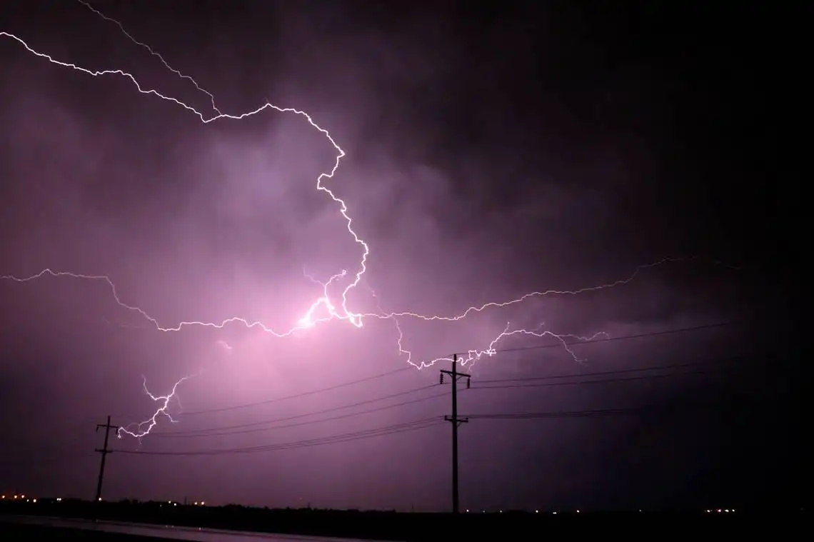 Alerta de tormenta eléctrica severa en el norte de Texas el martes por la mañana temprano NWS