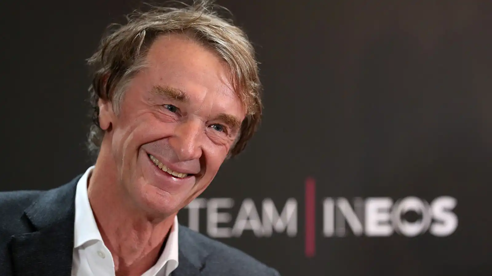 Sir Jim Ratcliffe pide tiempo y paciencia a los aficionados del Manchester United tras la compra del 25%