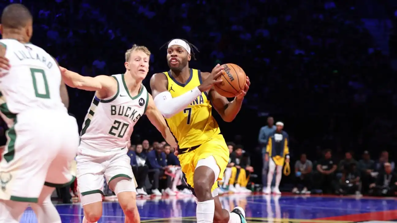 Los Sixers adquieren al escolta Hield de los Pacers: Fuentes