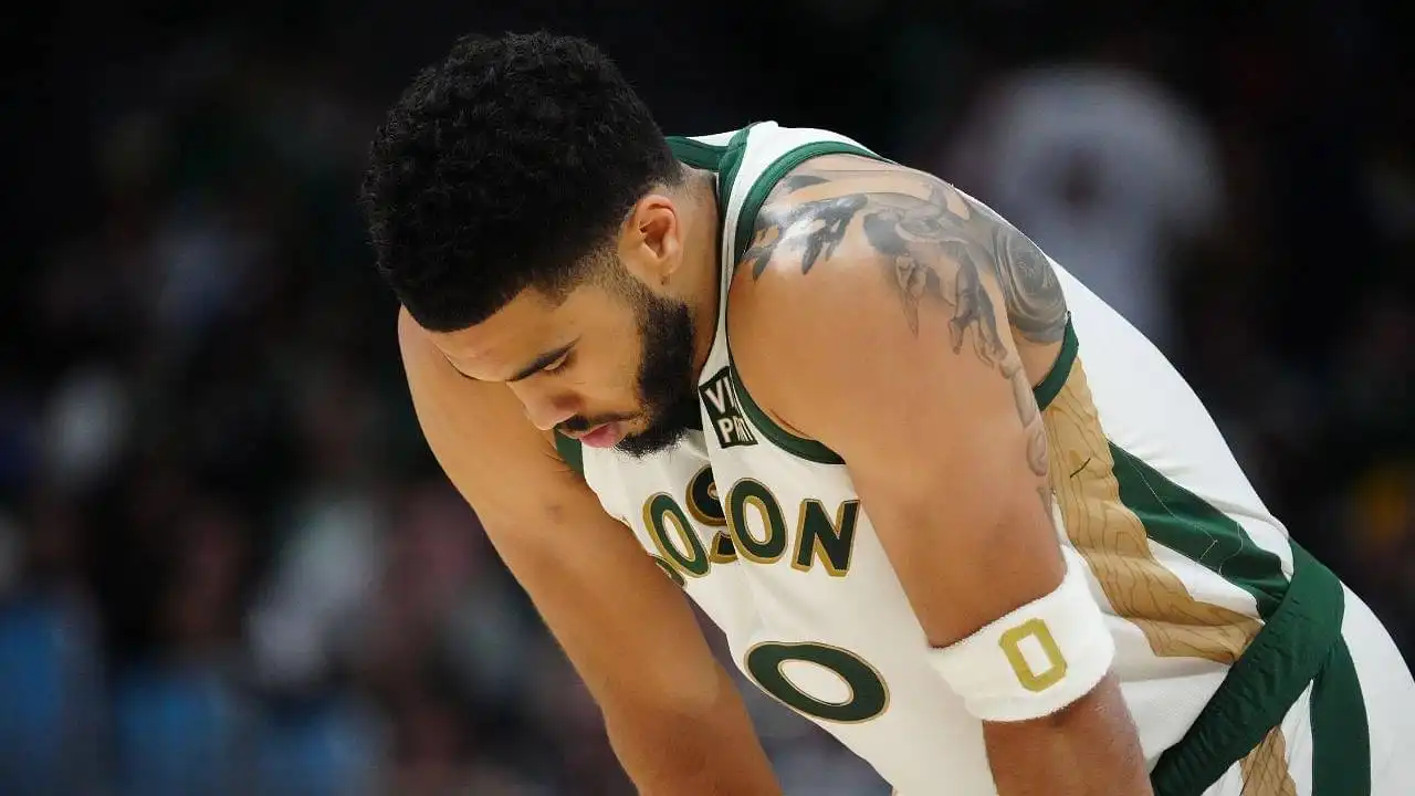 Skip Bayless ridiculiza a Jayson Tatum y los Nuggets vencen a los Celtics 115-109 - The SportsRush