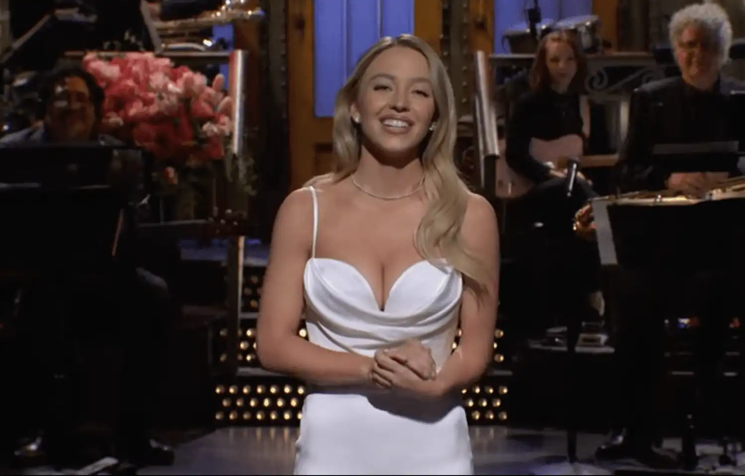 Resumen de SNL: Sydney Sweeney es la anfitriona con Kacey Musgraves para la audiencia de la Generación Z