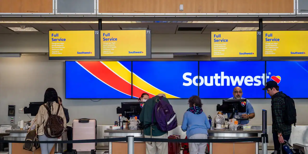 Colapso navideño de Southwest Airlines: acuerdo de 140 millones de dólares y compensación a clientes
