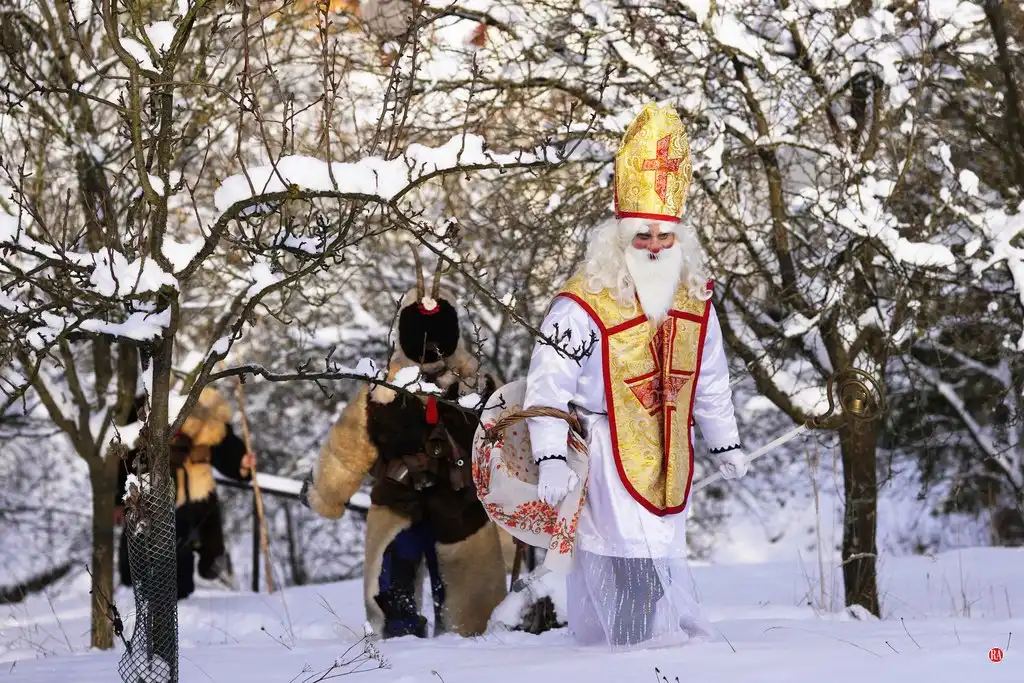 El día de San Nicolás y el santo cristiano detrás de la leyenda de Papá Noel