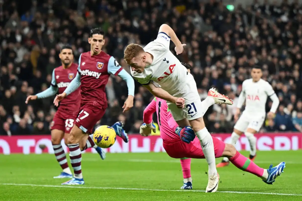 Tottenham vs West Ham: Premier League en vivo, Cristian Romero anota