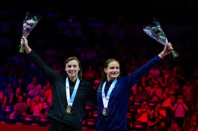 Pruebas de natación de EE. UU.: Katie Ledecky domina, Caeleb Dressel y Simone Manuel aseguran lugares en el relevo