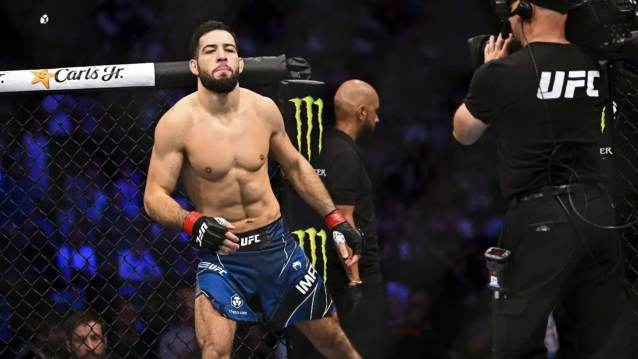 Los pagos de la bolsa de UFC Louisville revelan las ganancias de Nassourdine Imavov por nocaut técnico en el cuarto asalto y la victoria de Cannonier