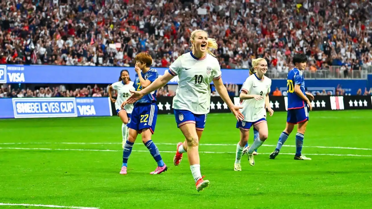 Triunfo de alto riesgo de la USWNT Los estadounidenses de origen japonés se pavonean de vuelta