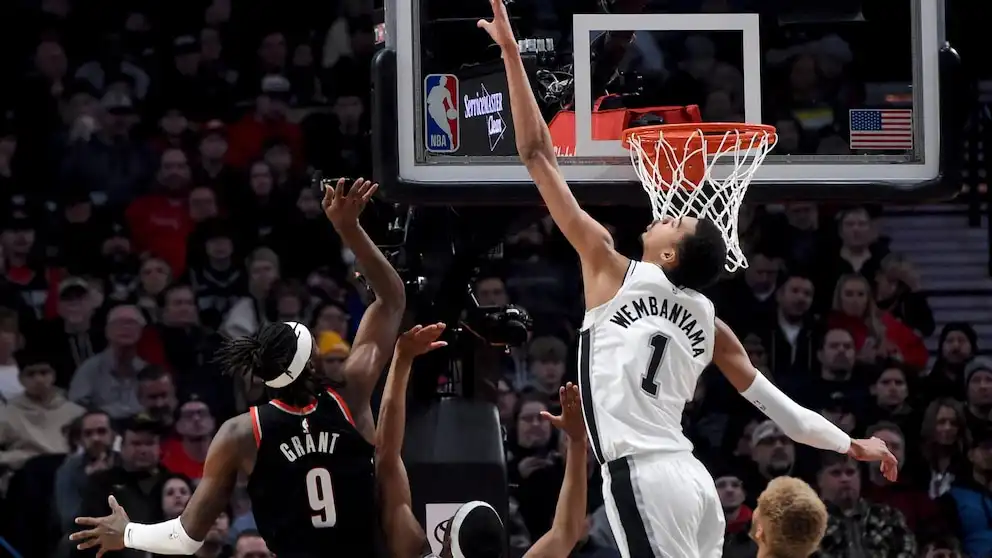 Wembanyama anota 30 puntos y los Spurs rompen una racha con victoria por 118-105 sobre los Trail Blazers