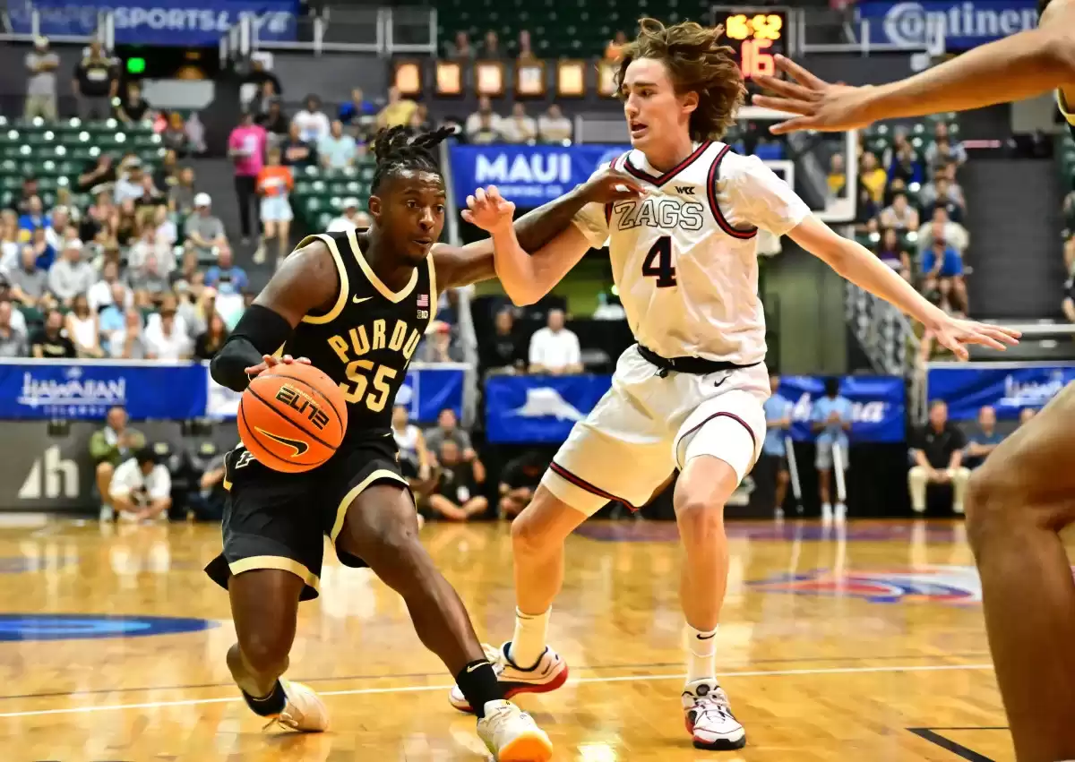 Zach Edey Braden Smith Baloncesto de Purdue Victoria en el Maui Invitational Gonzaga